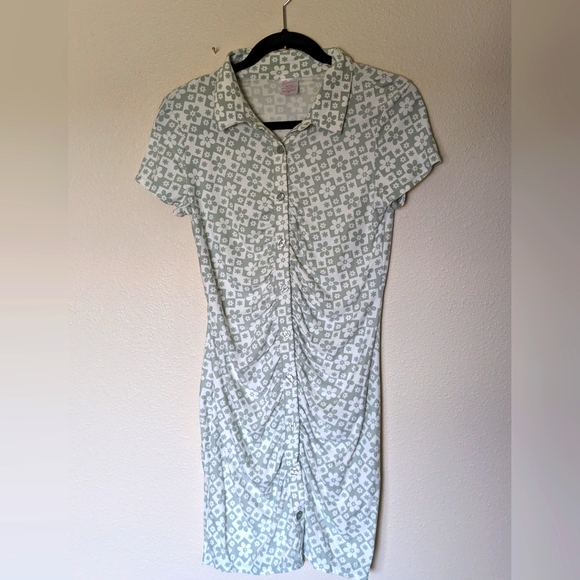 NOBO Green and White Dress Size 7-9 (Juniors) - Picture 1 of 4